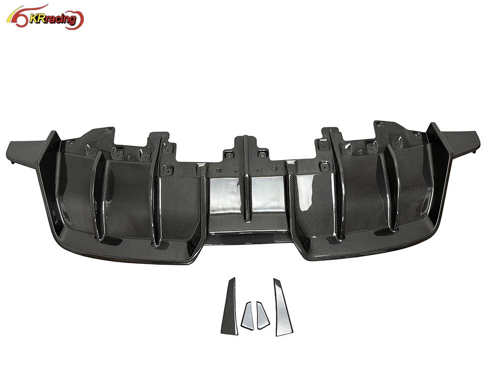 High Quality PT Style Dry Gloss Carbon Fiber Auto Parts Rear Diffuser Lip for Lambo Huracan EVO Rear Lip