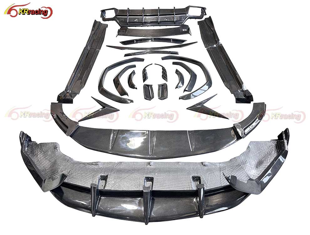 Topcar Style Dry Carbon Fiber Car Conversion Body Kits for Lambo URUS S Parts Side Skirt Diffuser Spoiler Fender Flares