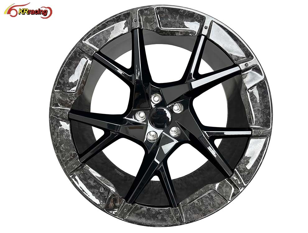 Customize Forged Car Wheels Rim With Forged Carbon Cover for Lambo URUS 20 Inch 21 Inch 22 Inch 23 Inch 24 Inch